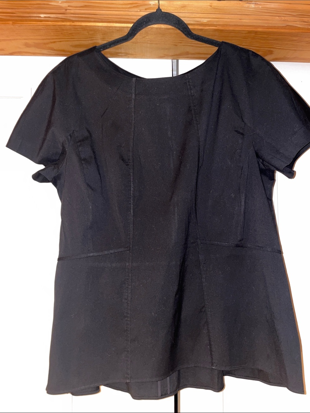 Lafayette 148 New York Black Center-Seam Round-Neck Blouse